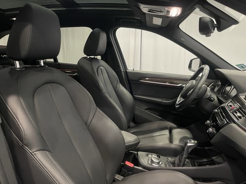 Used 2018 BMW X1 xDrive28i w/ Convenience Package AWD/4WD image 15