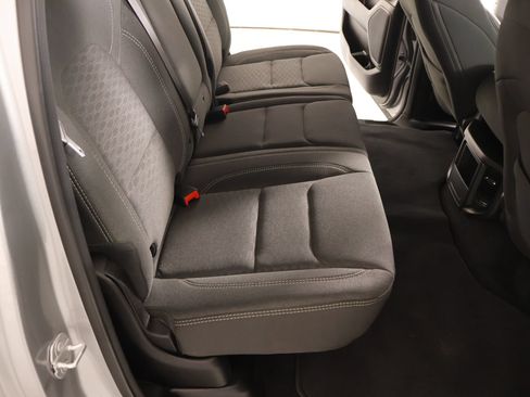 Used 2025 RAM 1500 Big Horn AWD/4WD image 13