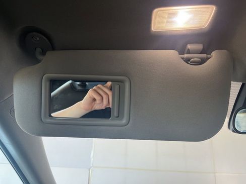 Used 2023 Toyota Camry SE FWD image 74