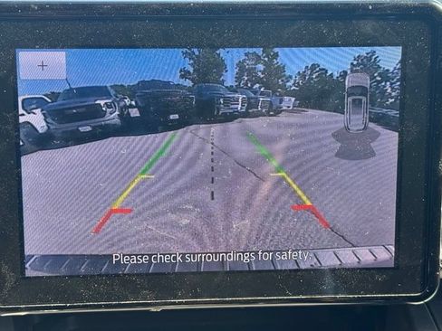 Used 2021 Ford Explorer XLT w/ Equipment Group 202A AWD/4WD image 19