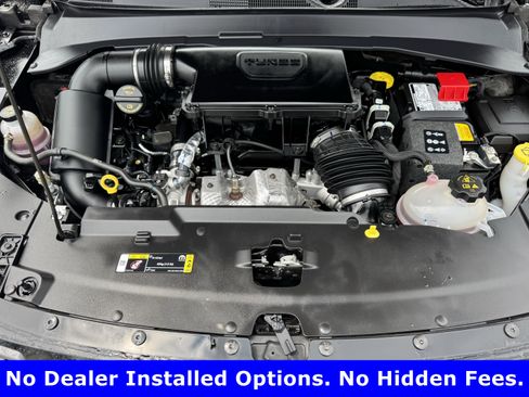 Used 2025 Jeep Compass Latitude w/ Convenience Group AWD/4WD image 27