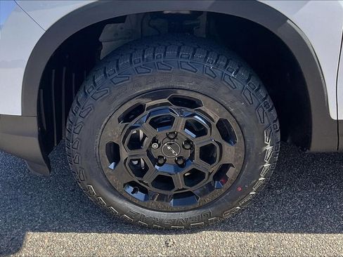 New 2025 Honda Ridgeline TrailSport+ image 8