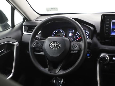 Used 2022 Toyota RAV4 XLE image 14