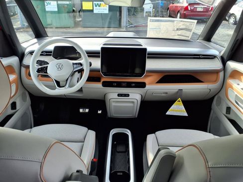 New 2025 Volkswagen ID. Buzz 1st Edition image 12