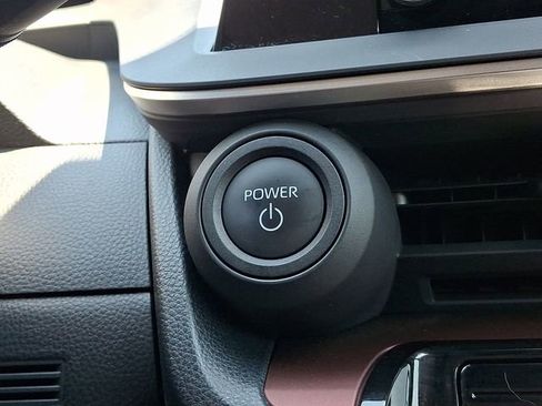 Used 2024 Toyota Prius Prime FWD image 25