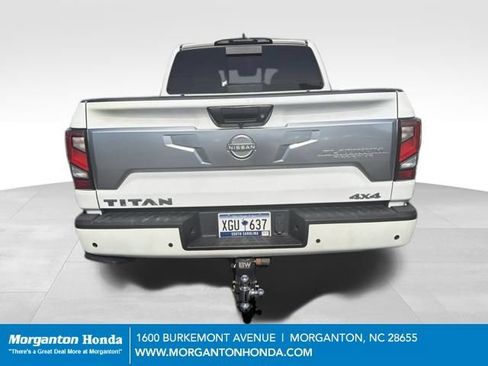 Used 2023 Nissan Titan Platinum Reserve w/ Moonroof Package AWD/4WD image 9