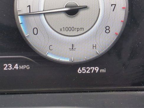 Used 2022 Hyundai Tucson Limited image 24