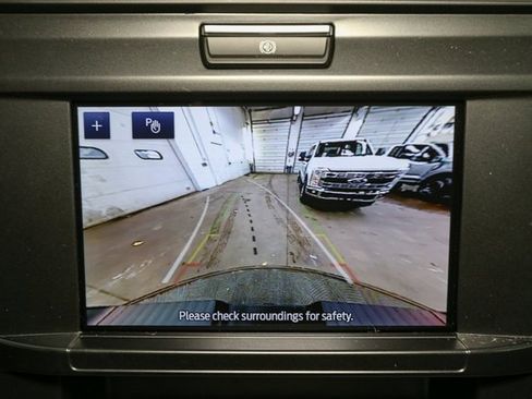 Used 2025 Ford F350 XLT image 25