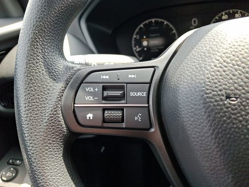 Used 2024 Honda HR-V LX image 20