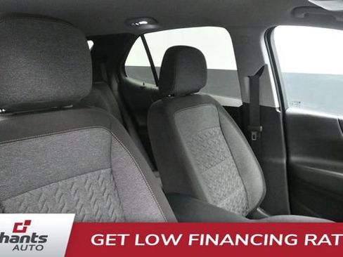 Used 2024 Chevrolet Equinox LT AWD/4WD image 16