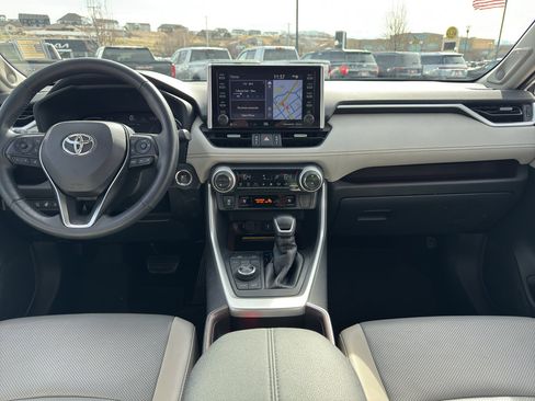 Certified 2020 Toyota RAV4 Limited image 10
