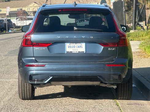 New 2026 Volvo XC60 B5 Ultra w/ Climate Package image 7