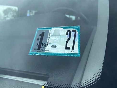 Used 2012 Ford E-350 and Econoline 350 XL RWD image 35