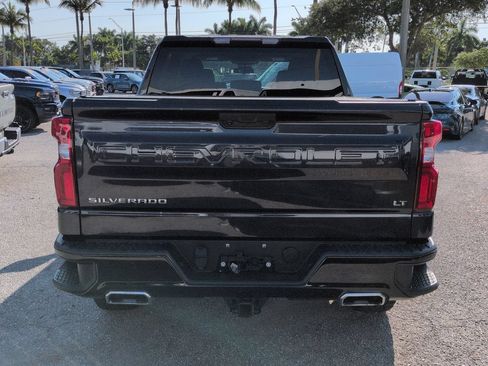 Used 2023 Chevrolet Silverado 1500 LT Trail Boss AWD/4WD image 6