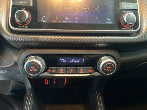 Certified 2020 Nissan Kicks SV image 13