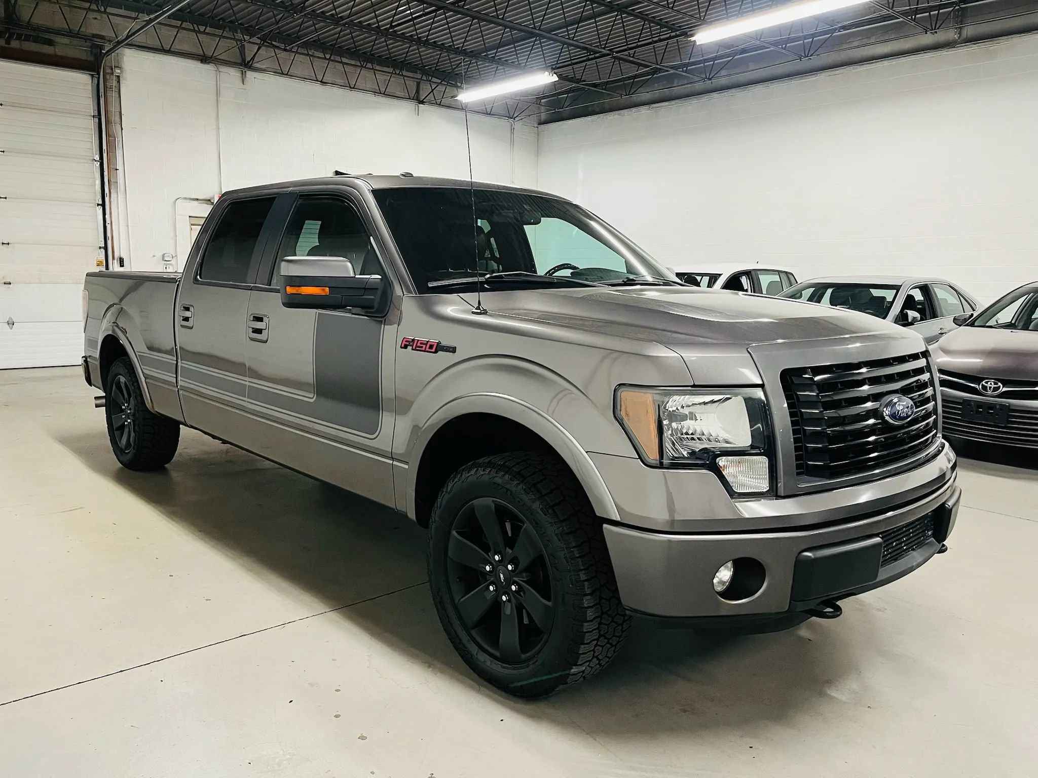 Used 2012 Ford F150 FX4 w/ FX Luxury Pkg AWD/4WD image 4