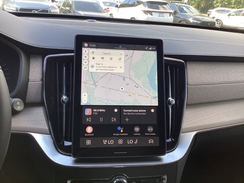 Used 2026 Volvo XC90 B5 Core w/ Protection Package Premier image 27