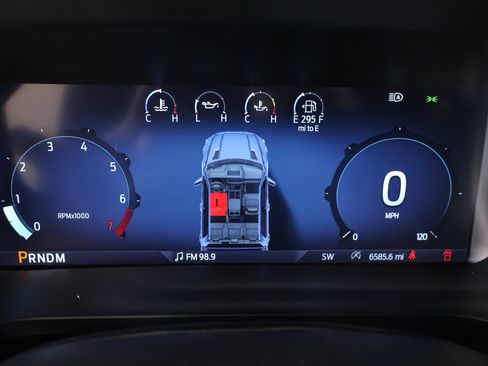 Used 2025 Ford F150 STX image 4