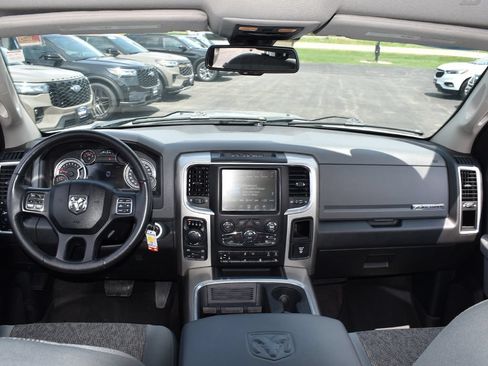 Used 2017 RAM 1500 Big Horn AWD/4WD image 4