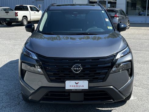 New 2026 Nissan Rogue Dark Armor AWD/4WD image 2
