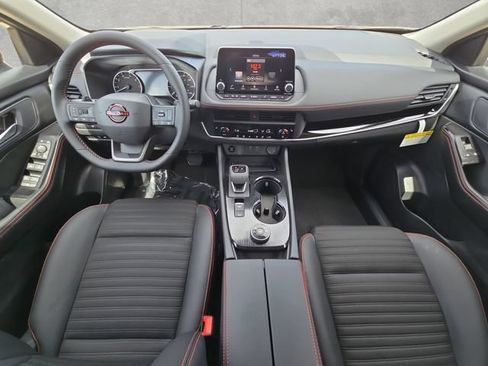 New 2026 Nissan Rogue SV AWD/4WD image 20