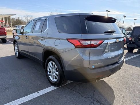 Used 2020 Chevrolet Traverse LS image 7