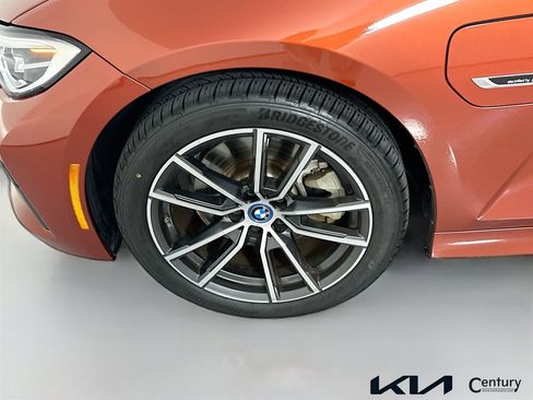Used 2022 BMW 330e w/ Driving Assistance Package RWD image 30