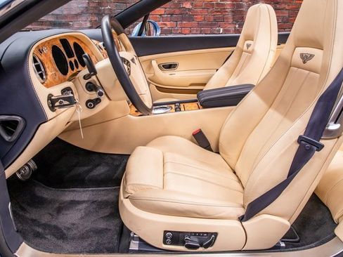 Used 2011 Bentley Continental GTC image 24