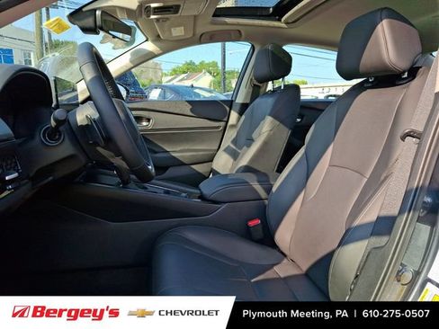 Used 2025 Honda Accord EX-L image 14