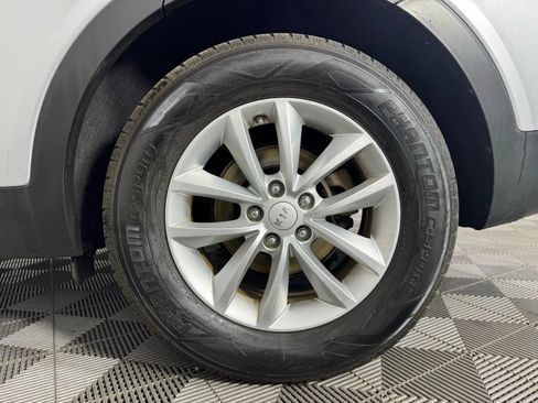 Used 2018 Kia Sorento L FWD image 40