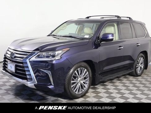 Used 2019 Lexus LX 570 4WD w/ Luxury Package image 1