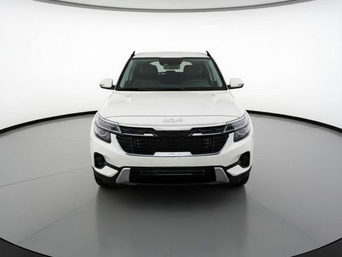 Used 2025 Kia Seltos S image 2