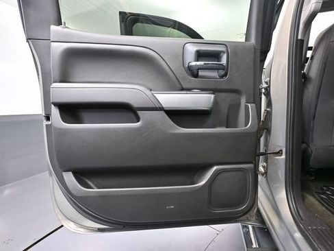 Used 2017 Chevrolet Silverado 1500 LT w/ All Star Edition AWD/4WD image 37