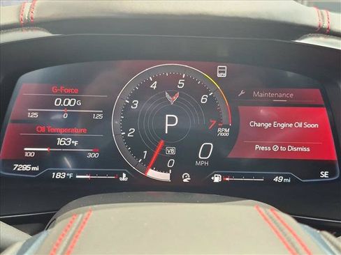 Used 2021 Chevrolet Corvette Stingray Premium Cpe w/ Z51 Performance Package RWD image 11