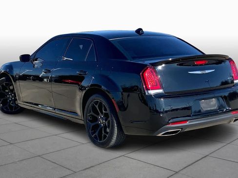 Used 2019 Chrysler 300 S w/ S Model Appearance Package image 11