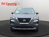 Used 2022 Nissan Rogue SV image 2