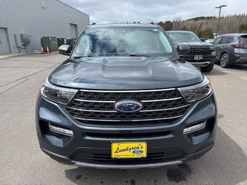 Certified 2022 Ford Explorer XLT w/ Equipment Group 202A AWD/4WD image 6