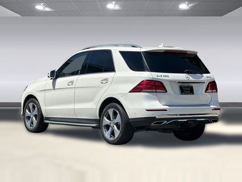 Used 2016 Mercedes-Benz GLE 350 4MATIC image 3