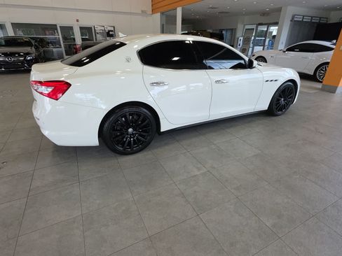Used 2018 Maserati Ghibli S Q4 AWD/4WD image 7
