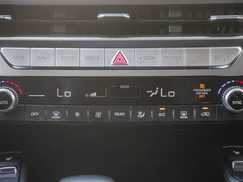 Certified 2024 Kia Telluride S w/ S Sunroof Package image 14