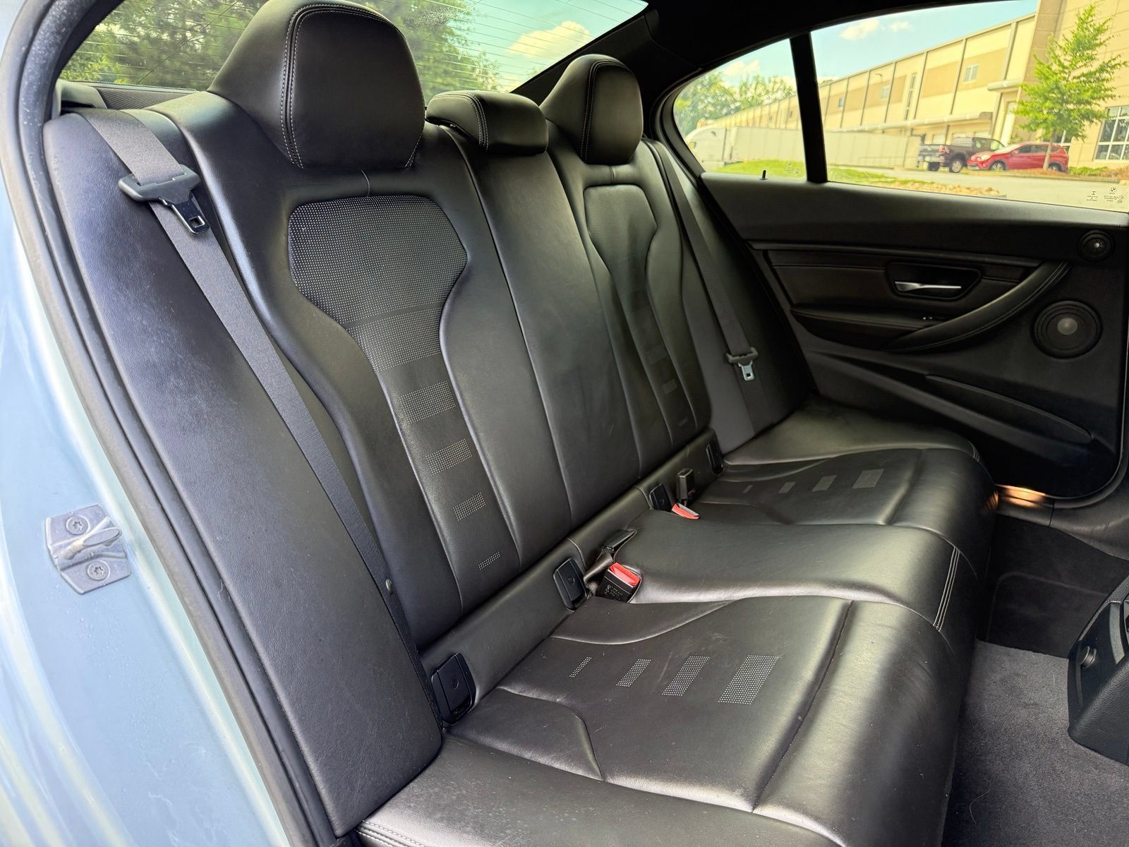 Used 2017 BMW M3 RWD image 41