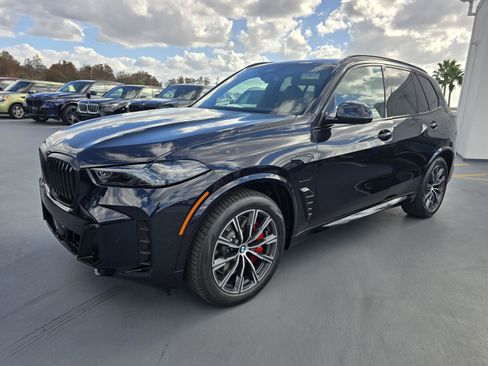 New 2026 BMW X5 xDrive50e w/ M Sport Package image 6