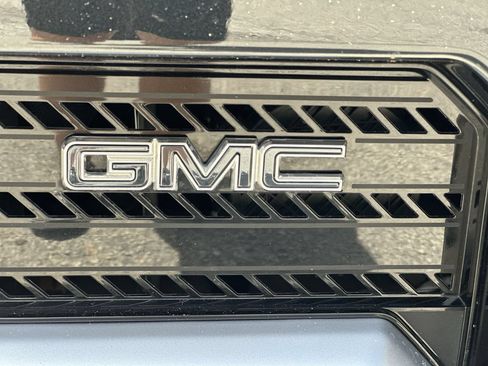 Used 2025 GMC Hummer EV 3X AWD/4WD image 31