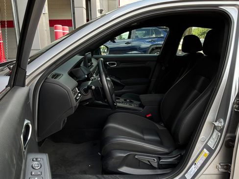 Used 2025 Honda Civic Sport image 10