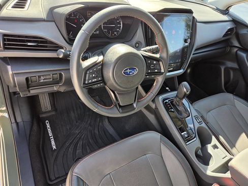 Used 2024 Subaru Crosstrek 2.5i Limited AWD/4WD image 19