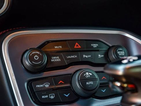 Used 2021 Dodge Challenger R/T Scat Pack w/ Plus Package image 27