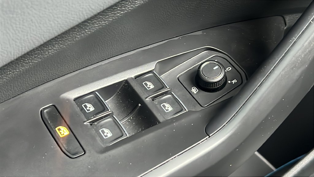 Used 2026 Volkswagen Jetta GLI Autobahn FWD image 18