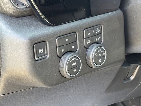 New 2026 Chevrolet Silverado 2500 LT w/ Texas Edition image 7