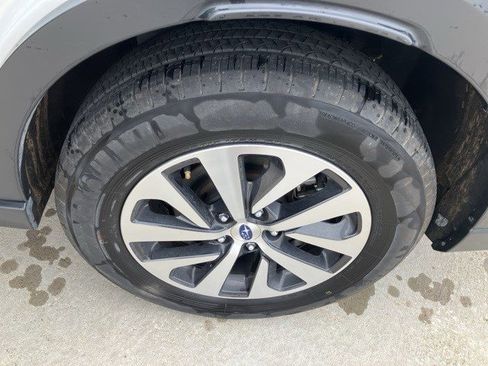 Used 2025 Subaru Outback Premium image 20