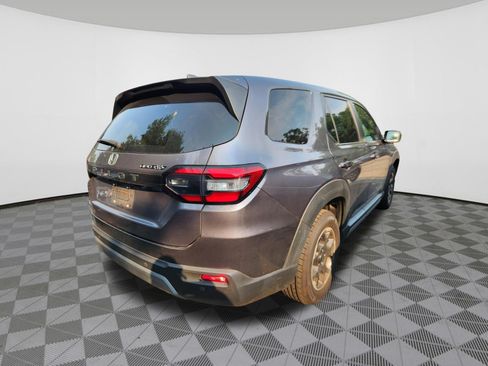 Used 2023 Honda Pilot EX-L image 4